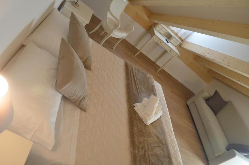 Quadruple Room image 2