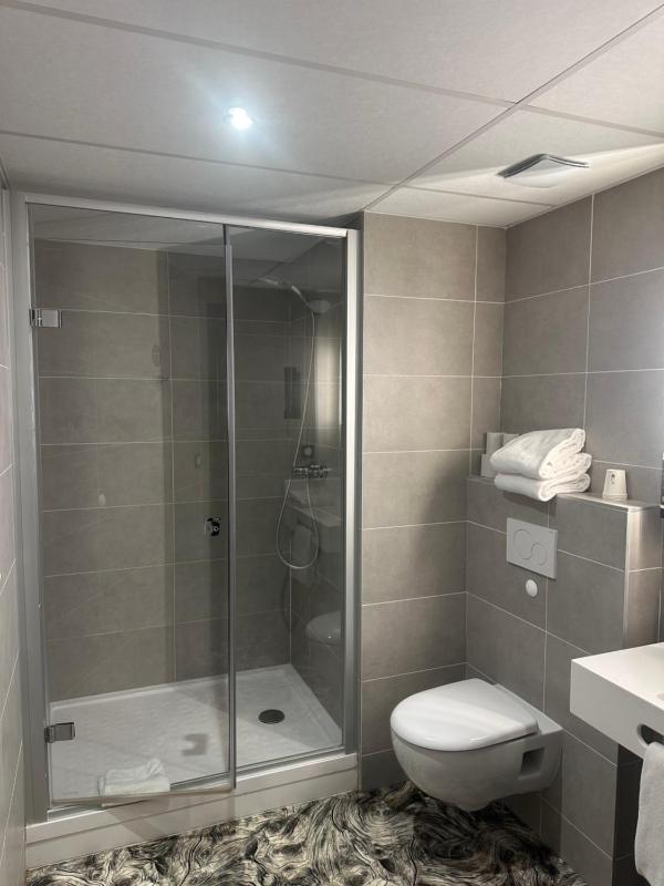 B&B HOTEL PERPIGNAN Nord Aéroport - image 41