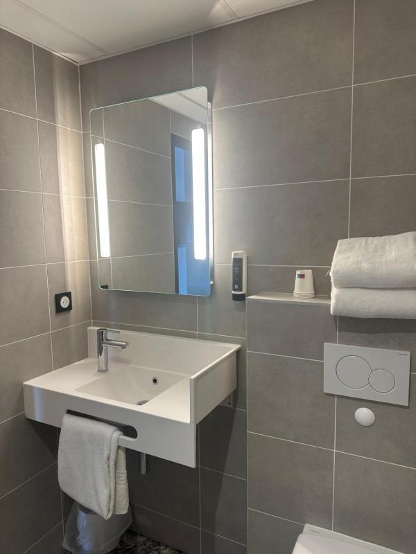 B&B HOTEL PERPIGNAN Nord Aéroport - image 50