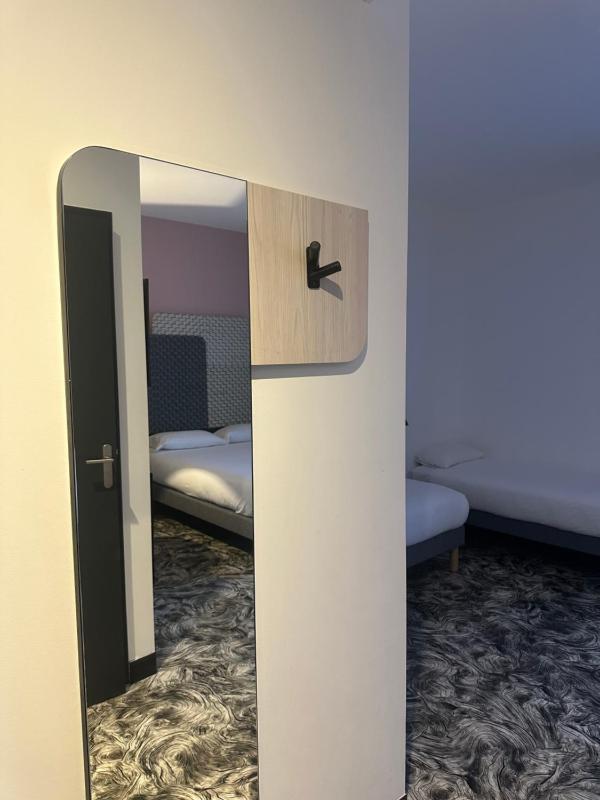 B&B HOTEL PERPIGNAN Nord Aéroport - image 17