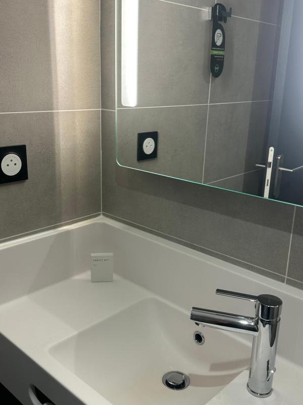 B&B HOTEL PERPIGNAN Nord Aéroport - image 23