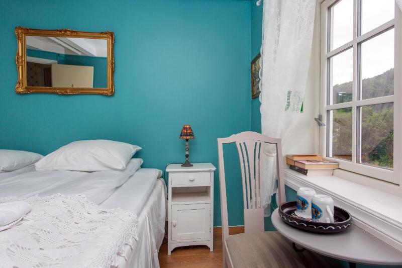 Double Room image 2
