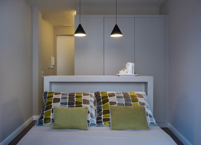  Economy Studio image 4