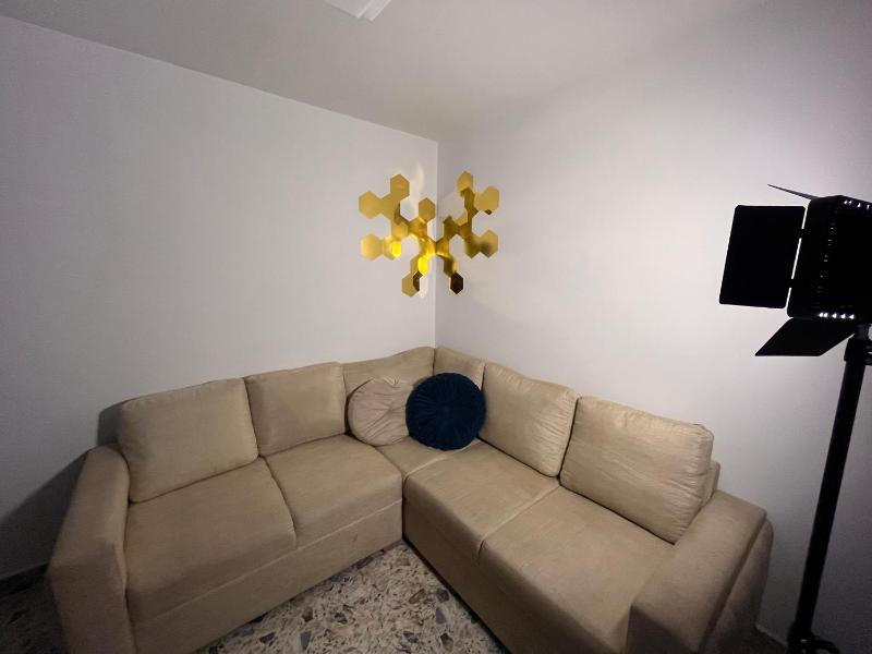 Amplio apartamento Guayabal cerca aeropuerto Olaya Herrera - image 6