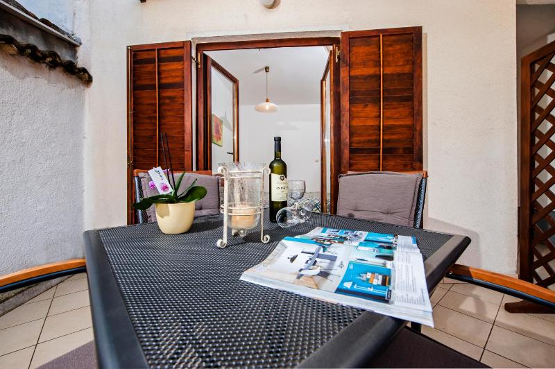 Apartments R - image 6
