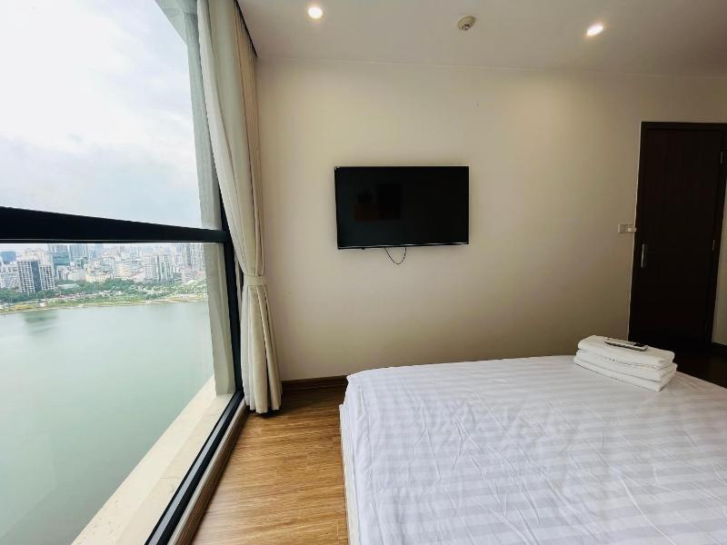 Vincent Housing - Vinhomes Skylake Apartment Hanoi - image 16
