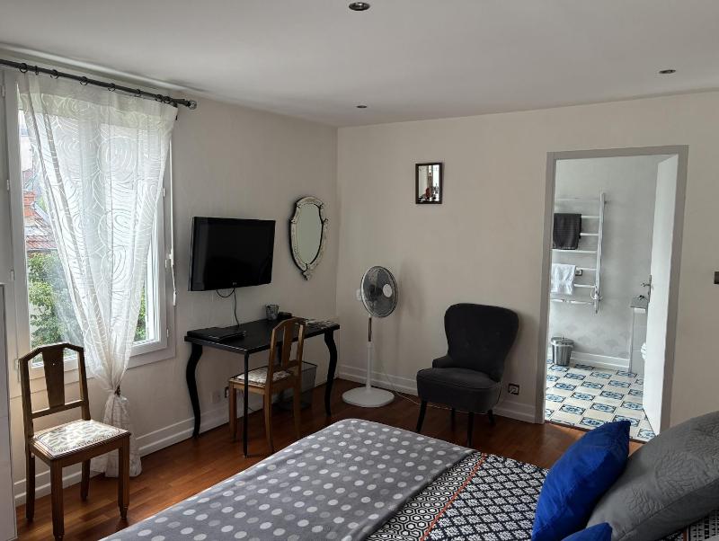 Villa atmosphère PETIT DEJEUNER COMPRIS - image 17