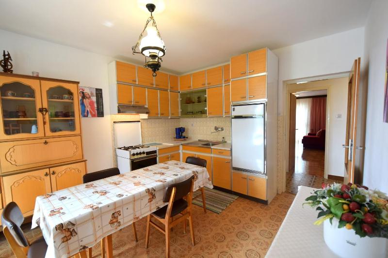 Apartment Mirjana - image 13