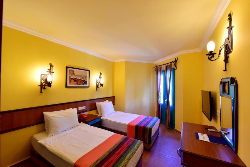 Club Family Room image 1