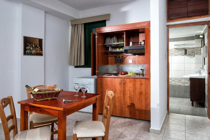Erofili Apartments - image 13