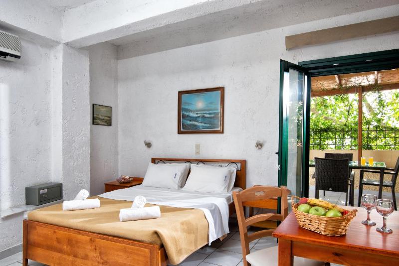 Erofili Apartments - image 10