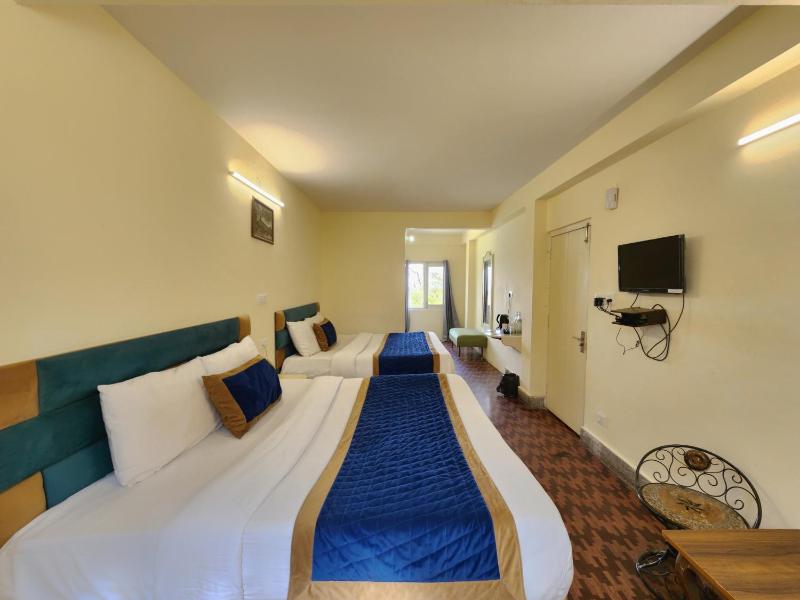 The Ashoka Inn 300mts walkable from Mall Road - image 6