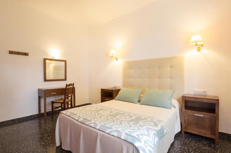 Cabot Villa Can Borras - image 12