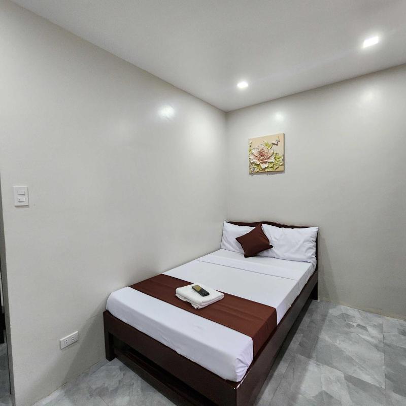 Jmorino Pension House Palawan City Center - image 37