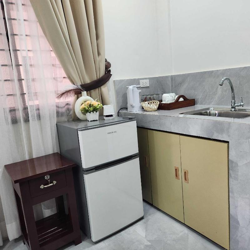 Jmorino Pension House Palawan City Center - image 34