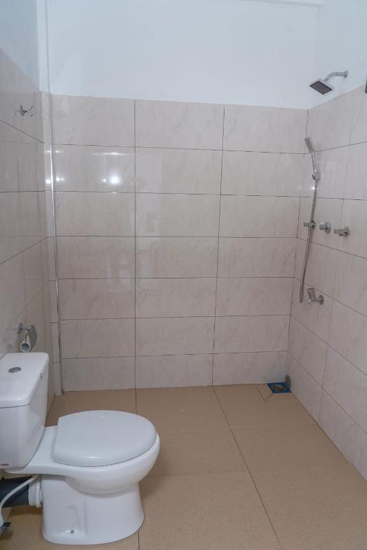 RKM Hotel Uppuveli - image 19
