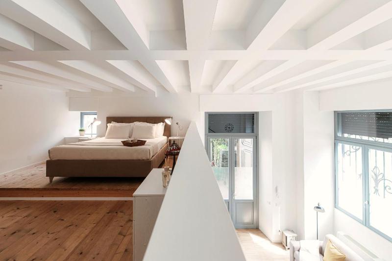 Loft Alle Mura - byMyHomeinComo - image 18