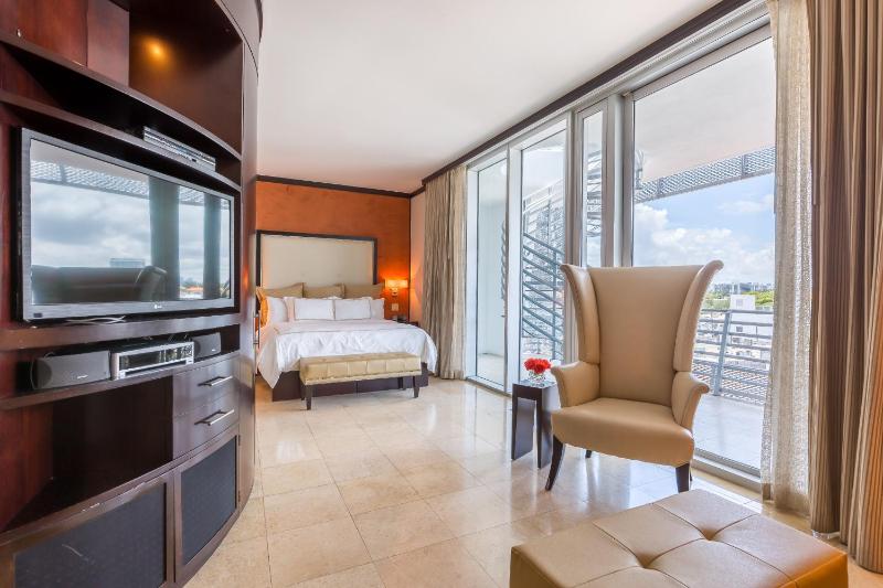 Penthouse City View image 3