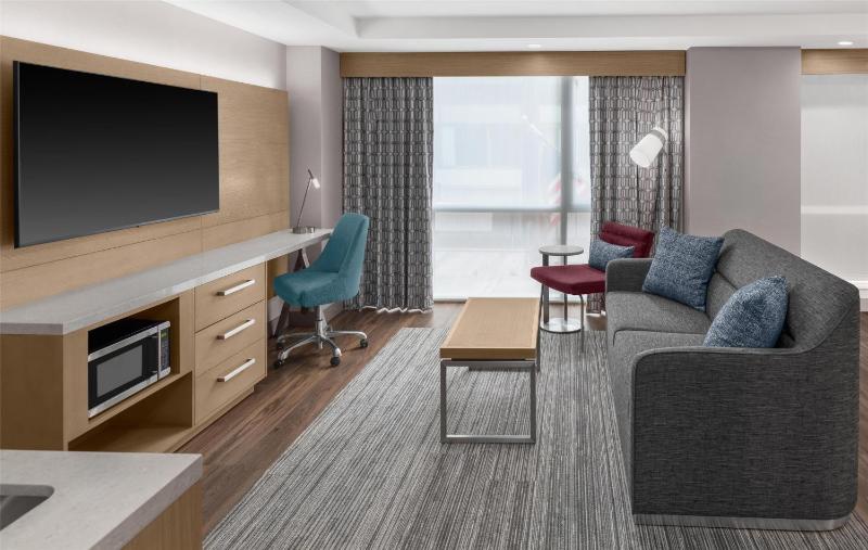 Hilton Garden Inn New York/Manhattan-Midtown East - image 3