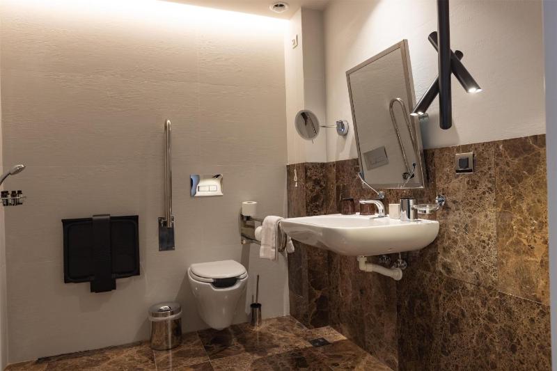 Adia Aluma Athens Curio Collection by Hilton - image 2