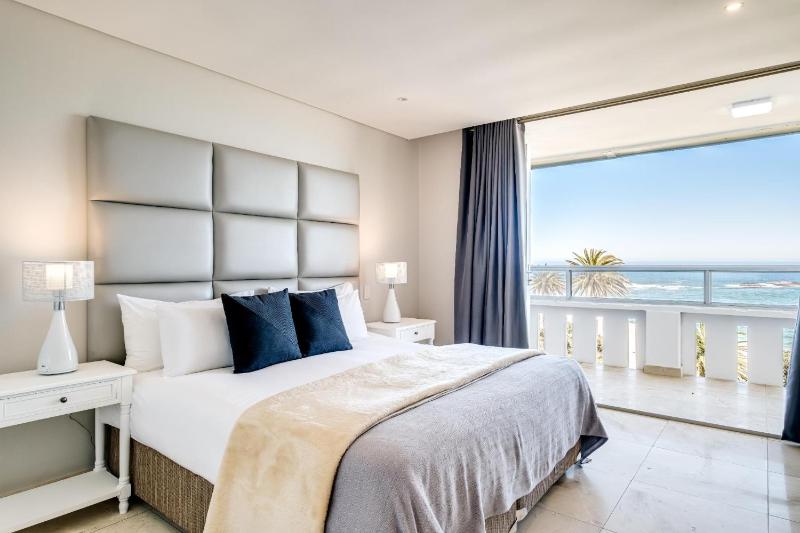 Ocean View Camps Bay 3bed Apt Beach Vistas - image 6