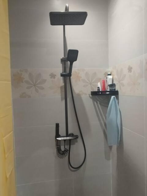 1BR Apartment near District 1 & Landmark 81 Thi Nghe Area - image 13