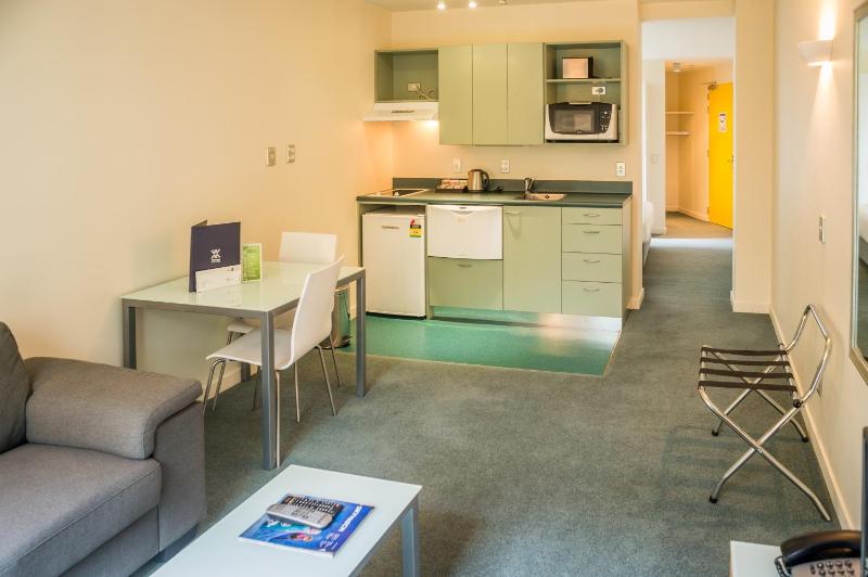Astelia Apartment Hotel - image 15