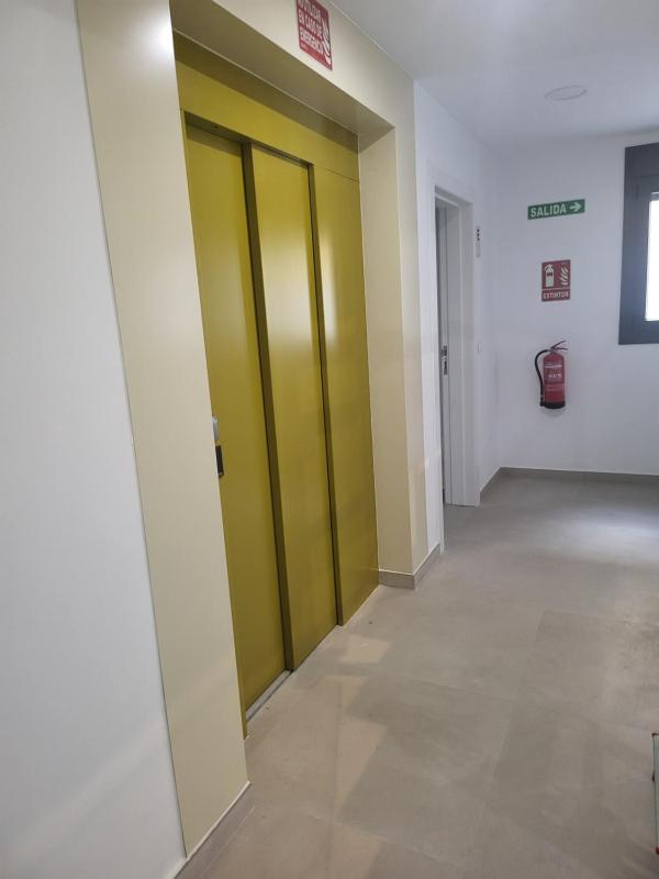 Huelin Edificio Apartamentos - image 13