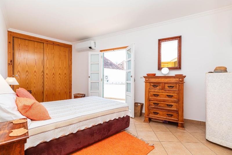 APARTMENT VARANDA Town Centre - image 40