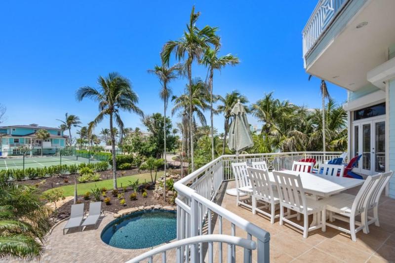 Raptiva Captiva Island - image 7
