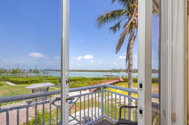 Raptiva Captiva Island - image 6