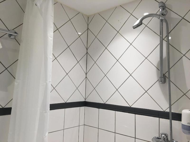 Superior Double Room with Shower image 3