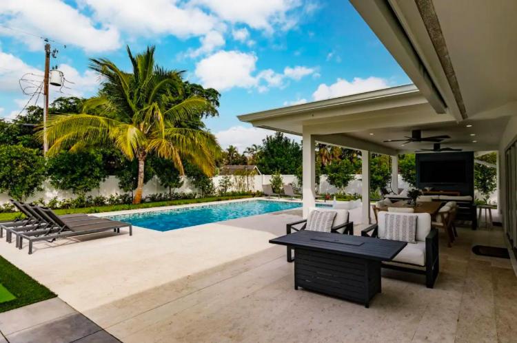 Naples Harmony| Saltwater Pool| Putting Green| Vanderbilt Beach - image 7