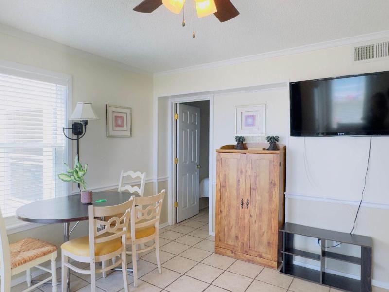 Windy Hill Ocean View beautiful condo - image 15