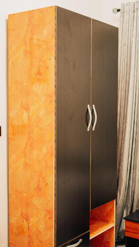 The HavenHaus Luxury 4 Bed in Lekki 24 hrs Power with inverter and Free WiFi - image 9
