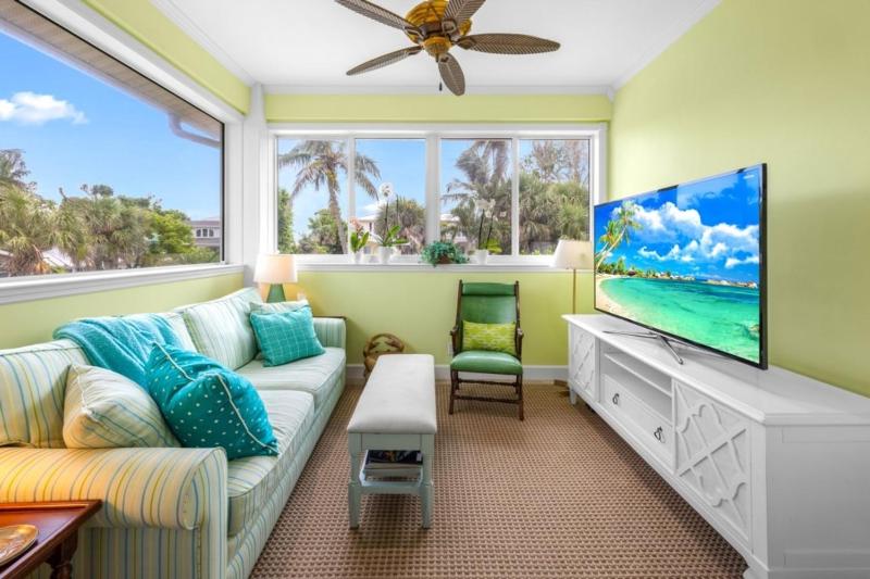 Paradise Found home - image 33