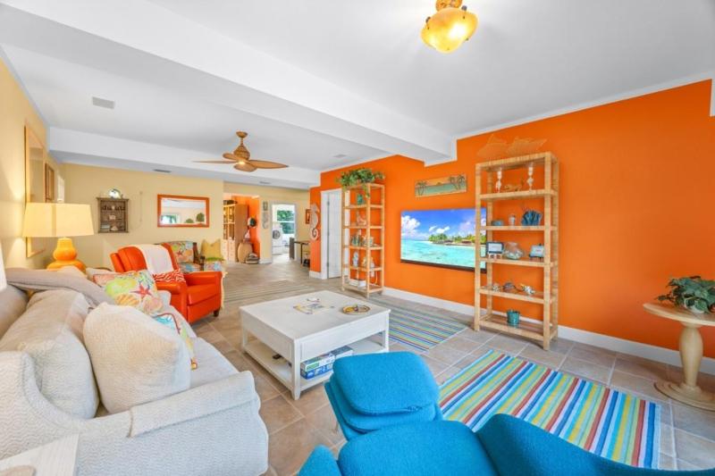 Paradise Found home - image 22