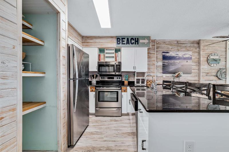 Plantation Palms Unit 6412 - image 2