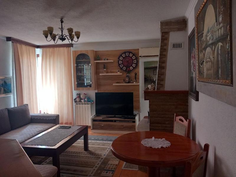 Sarajevo apartment - image 14