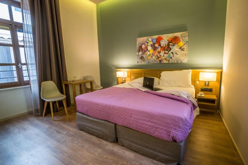 11City Rooms - image 16