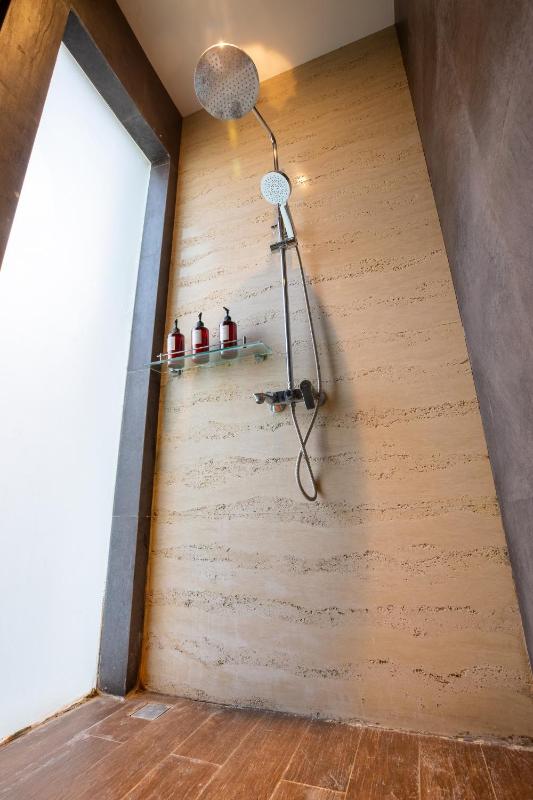 Rainbow Runner Villa by Great Bali Villas - image 37
