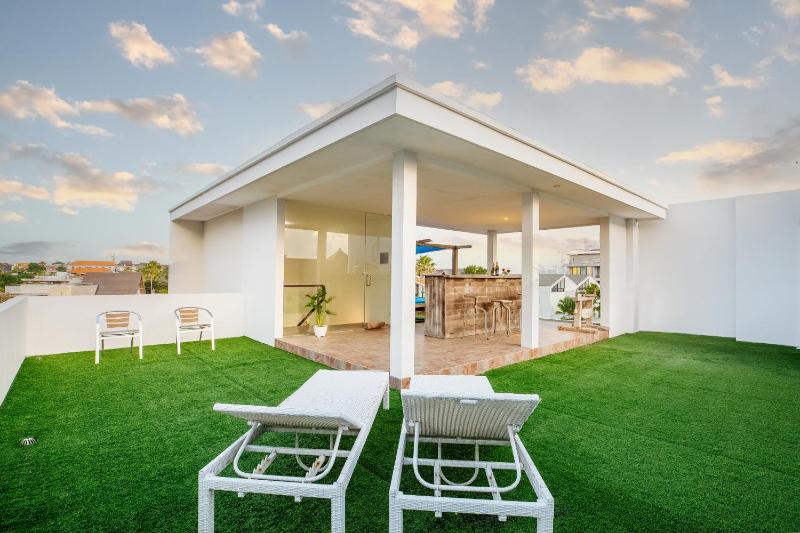 Rainbow Runner Villa by Great Bali Villas - image 49