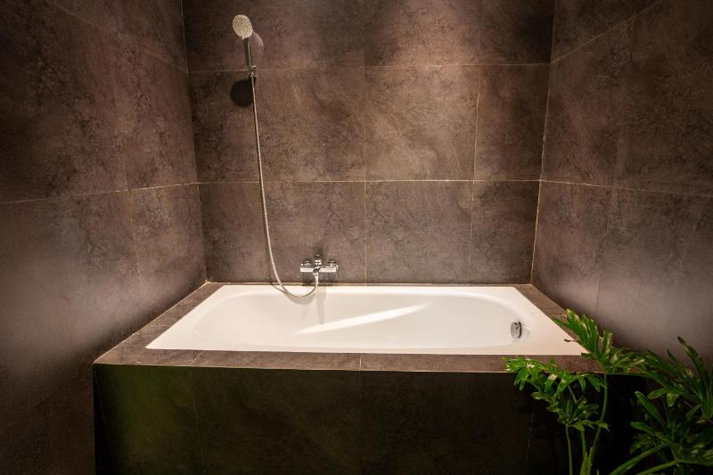 Rainbow Runner Villa by Great Bali Villas - image 34
