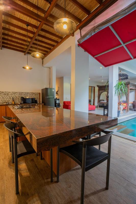 Rainbow Runner Villa by Great Bali Villas - image 31