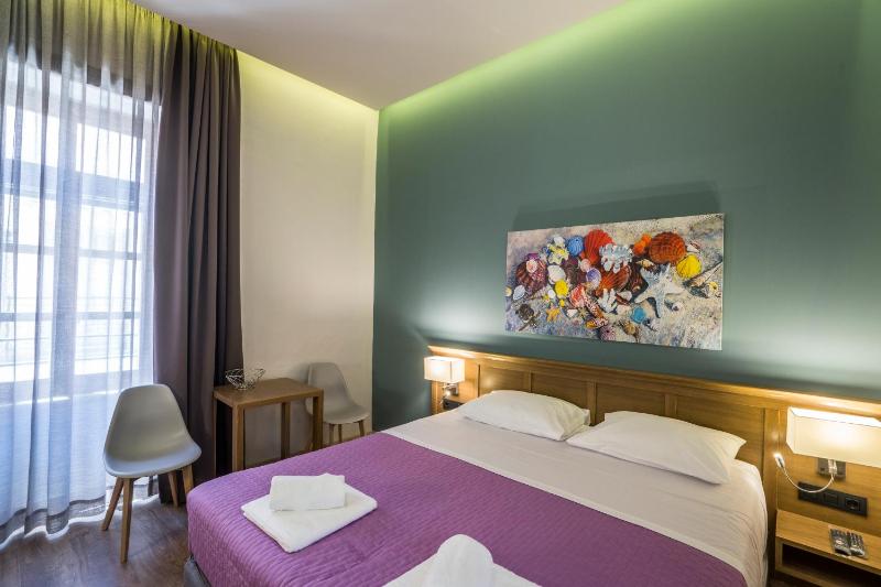 11City Rooms - image 8