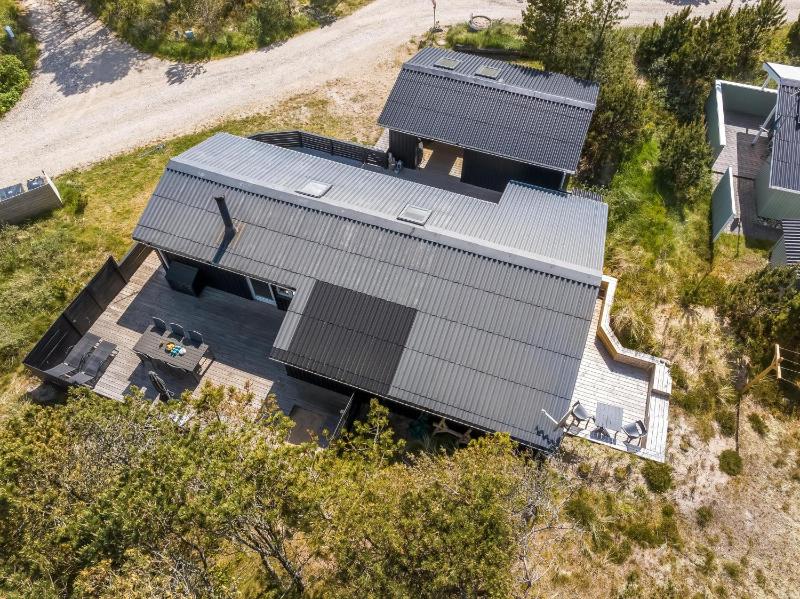 Lovely Renovated Holiday Home With Large Enclosed Terrace In Vorupør By The North Sea - image 29