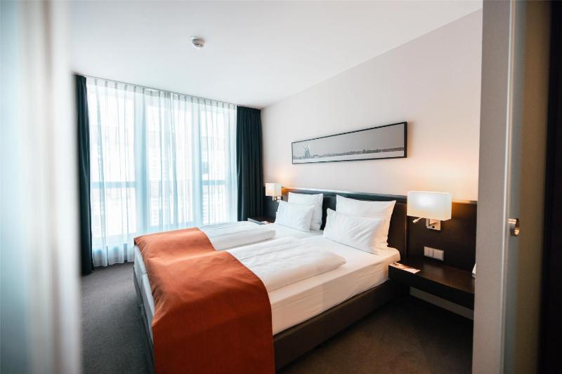 Atlantic Hotel Lübeck - image 2