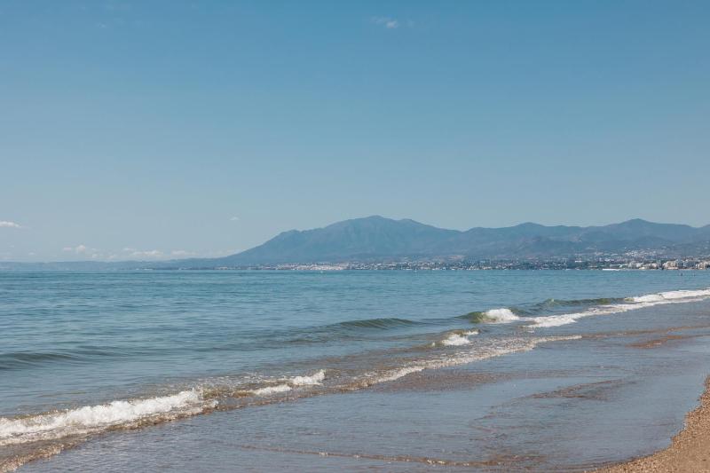 Holiday home with sea views south facing and close to the golf course and the beach in Elviria Hills - image 44