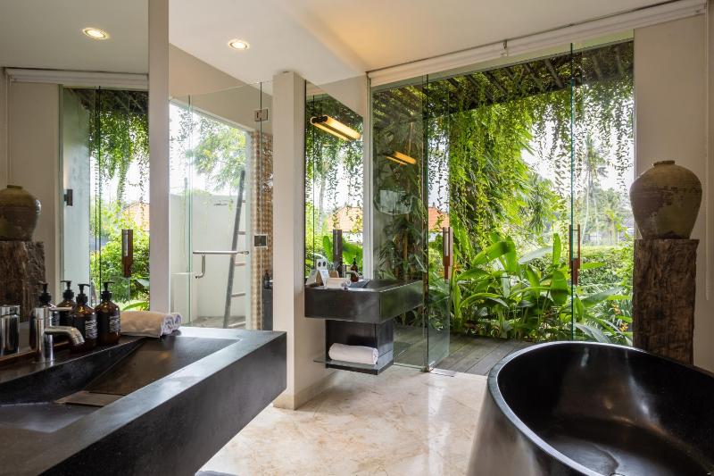Villa Toraja A Hidden Luxury Retreat in the canggu - image 14