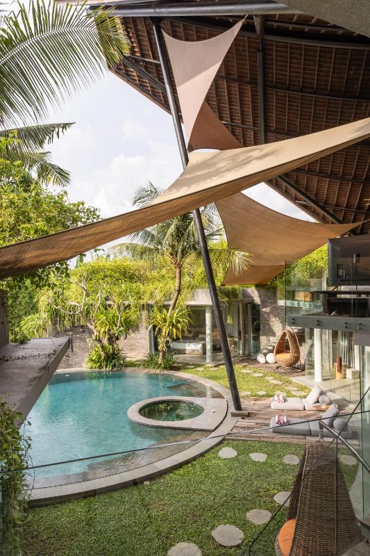 Villa Toraja A Hidden Luxury Retreat in the canggu - image 4